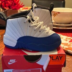 Nike Kids Sunray Protect 4 TD White and Navy Sneakers